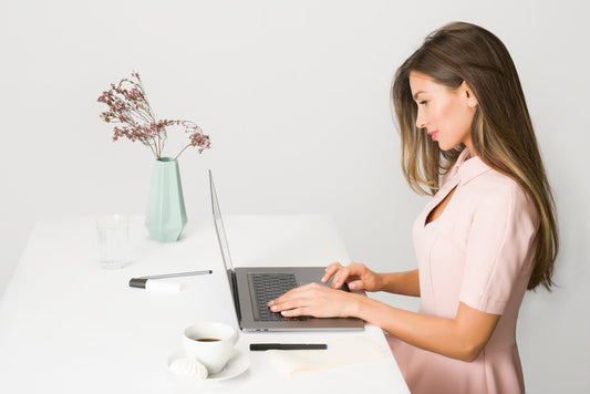 Adjustable Laptop Desk: 4 Reasons It's Changing the World of Work