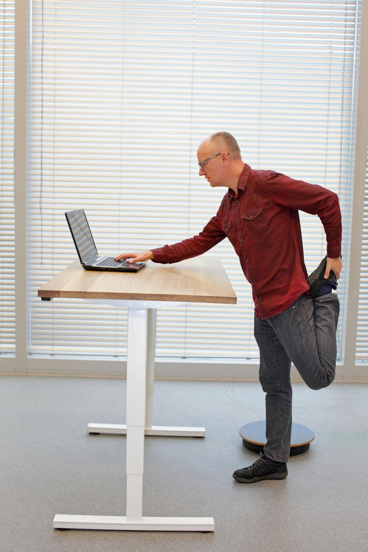 For Standing Desk Workers Only: 4 Must-Have Accessories