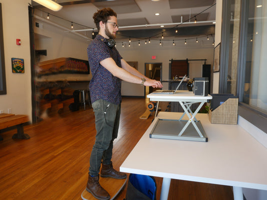 How Long Should You Stand At A Standing Desk?