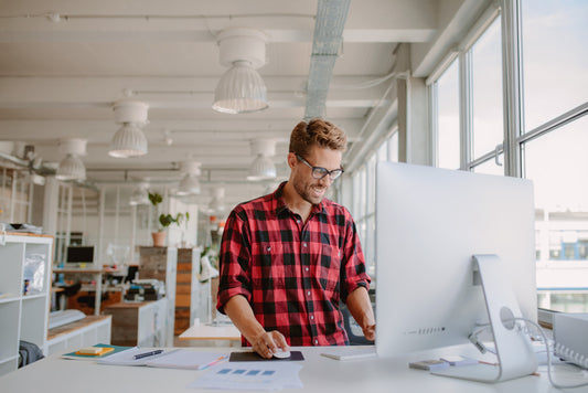 5 Standing Desk Health Benefits