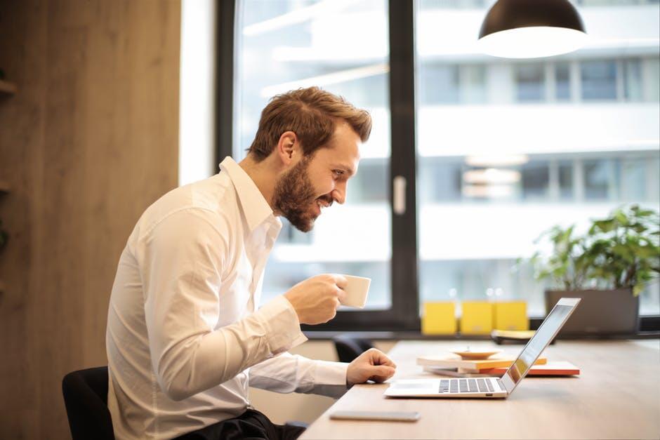 Achieve Healthier Posture Through Office Desk Ergonomics